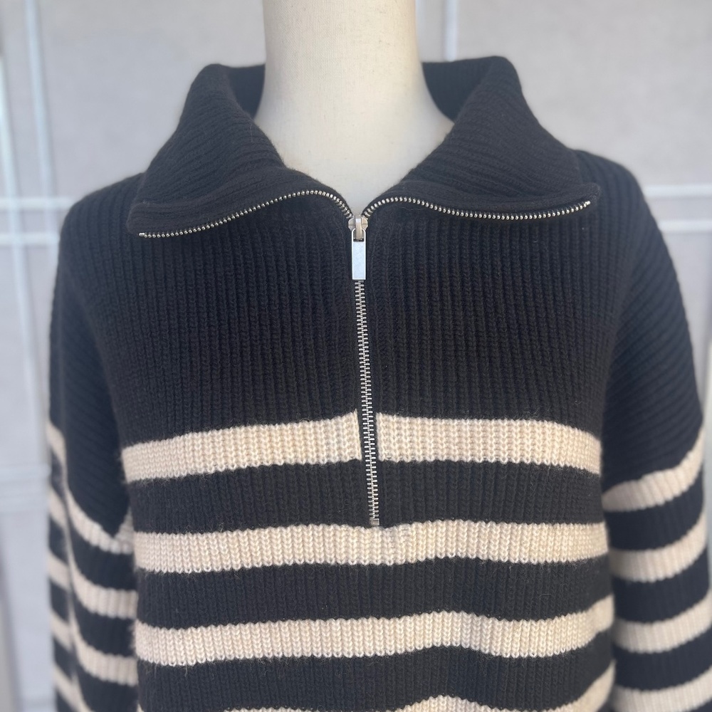 NWT H&M Black/White Oversized Striped Sweater sz M - Picture 2 of 8